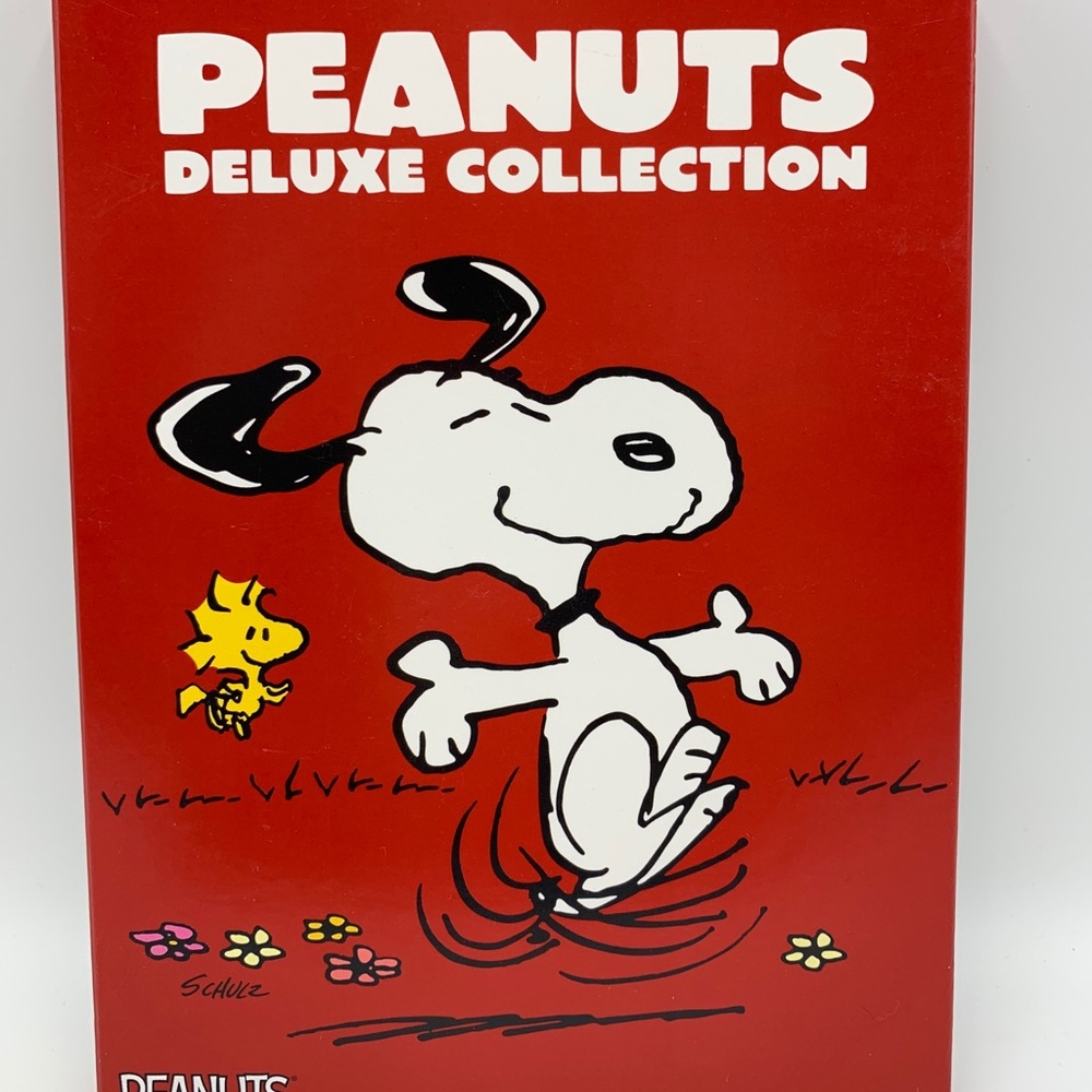 New Peanuts Holiday Deluxe Collection DVD Set